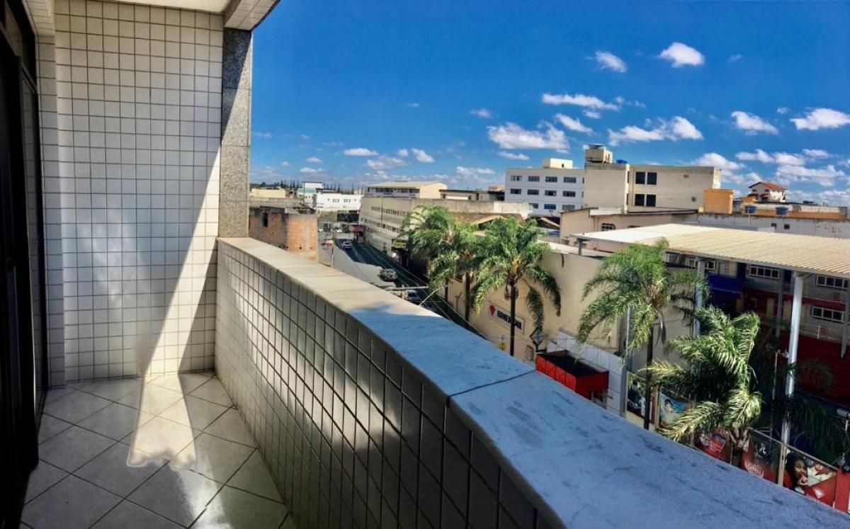 Cobertura, Santa Cruz Industrial, 3 Quartos, 5 Vagas, 1 Suíte