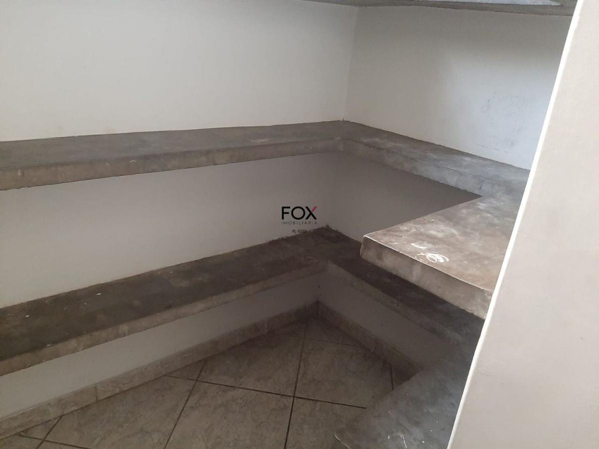 Casa, Santa Efigênia, 5 Quartos, 4 Vagas, 3 Suítes