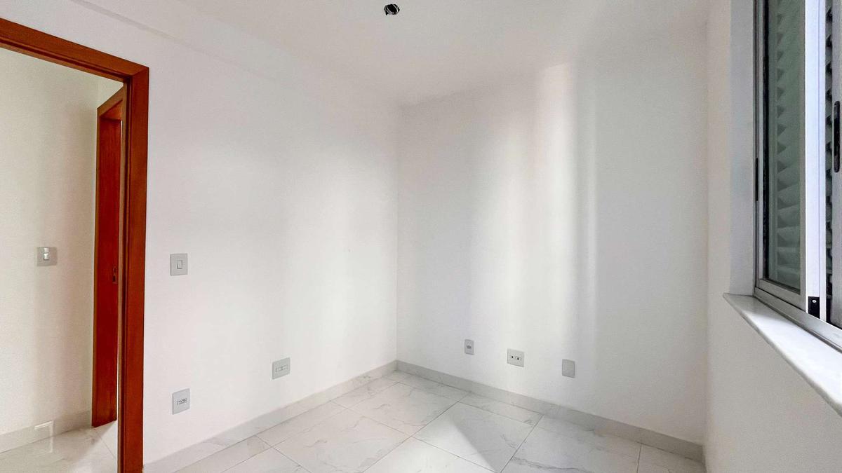 Apartamento, Serra, 2 Quartos, 2 Vagas, 1 Suíte