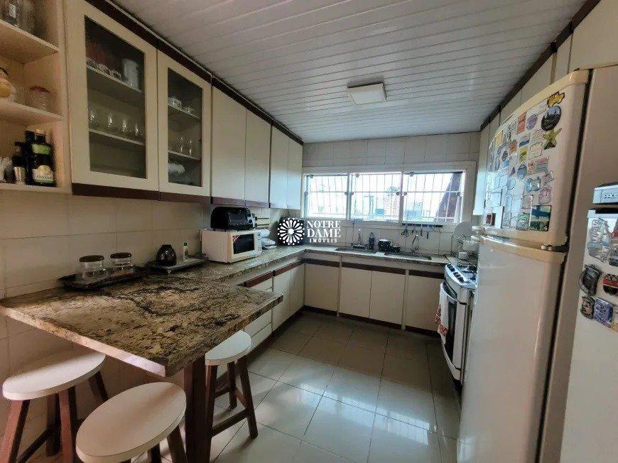 Casa, Santa Lúcia, 10 Quartos, 5 Vagas, 2 Suítes