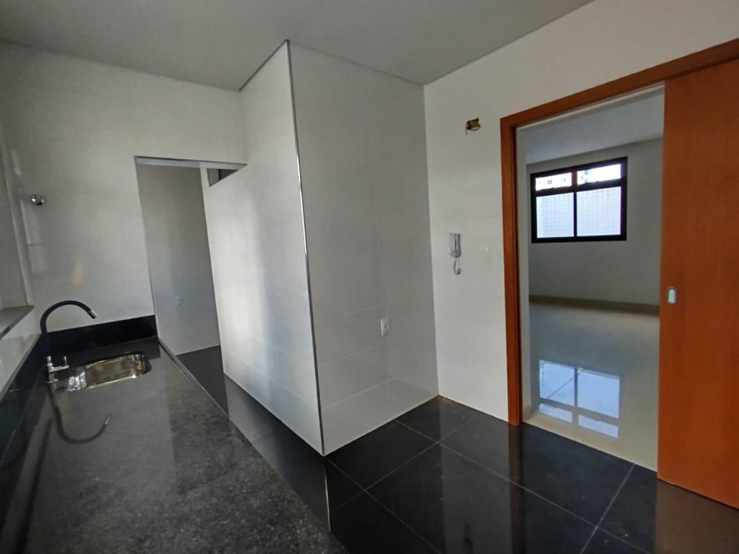 Cobertura, Prado, 3 Quartos, 3 Vagas, 1 Suíte