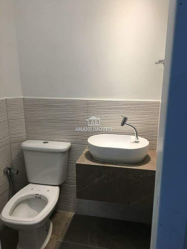 Andar, Savassi, 0 Quarto, 0 Vaga