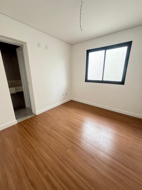 Casa, Planalto, 3 Quartos, 3 Vagas, 2 Suítes
