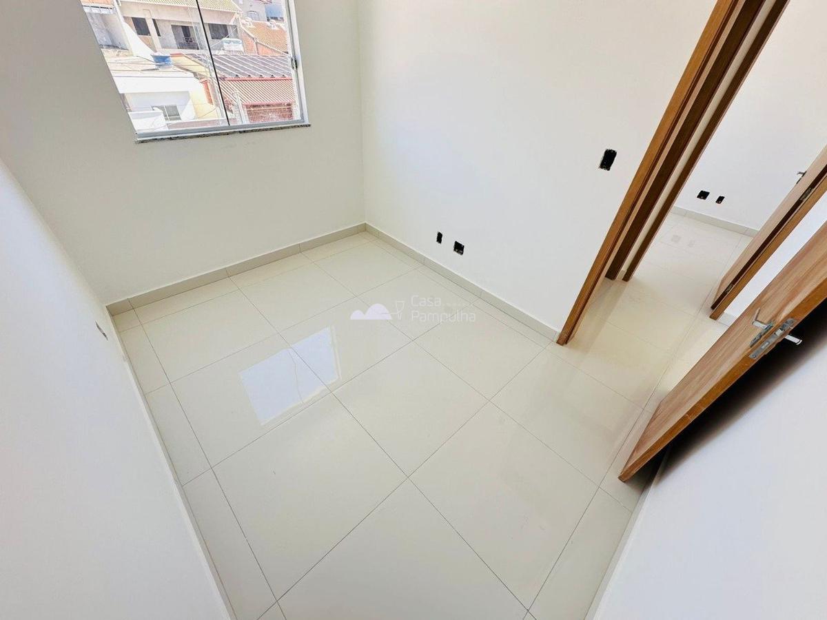 Apartamento, Santa Mônica, 2 Quartos, 1 Vaga