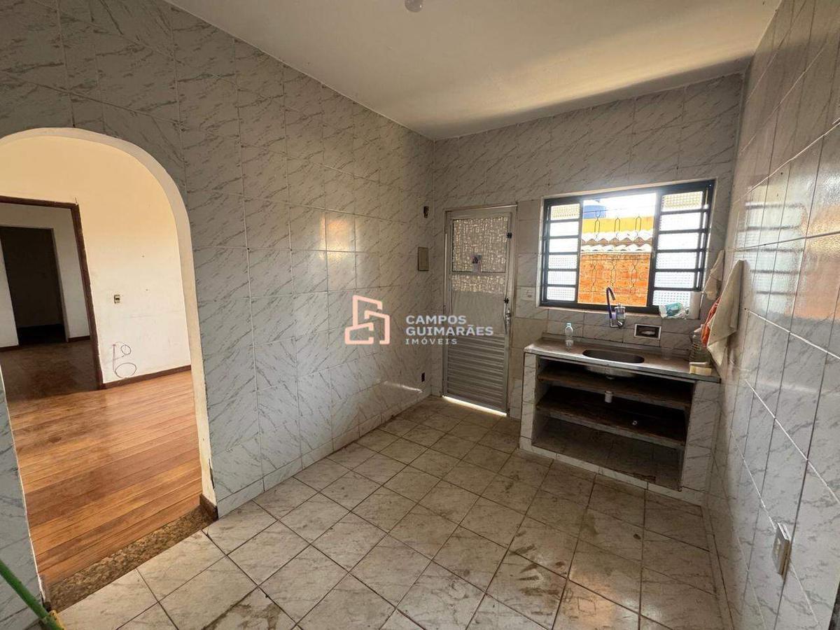 Casa, Tirol, 2 Quartos, 1 Suíte