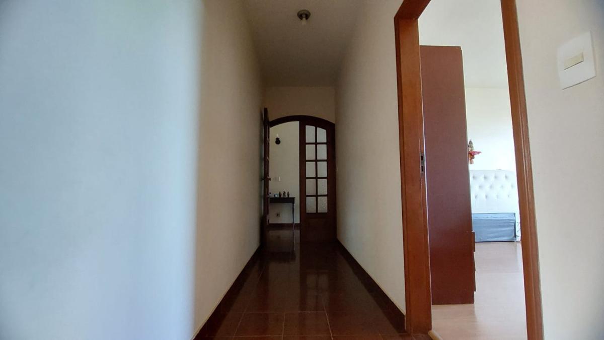 Casa, Vila Martins, 4 Quartos, 5 Vagas, 1 Suíte