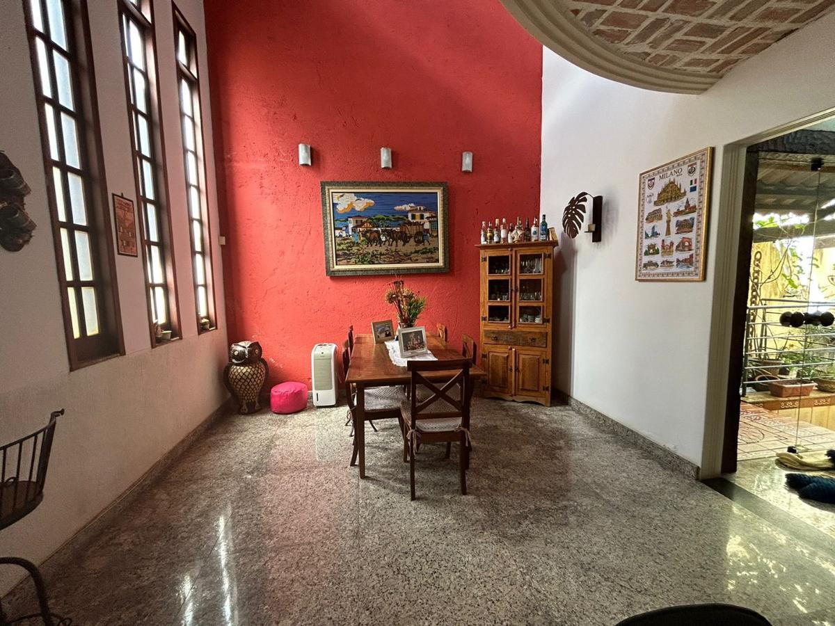 Casa, Pirajá, 4 Quartos, 4 Vagas, 2 Suítes