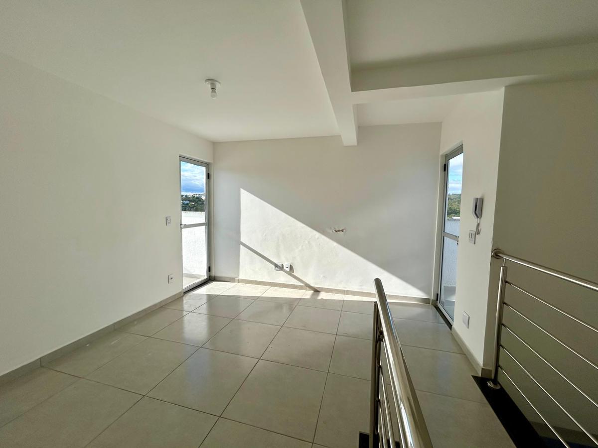 Cobertura, Centro, 3 Quartos, 2 Vagas, 1 Suíte