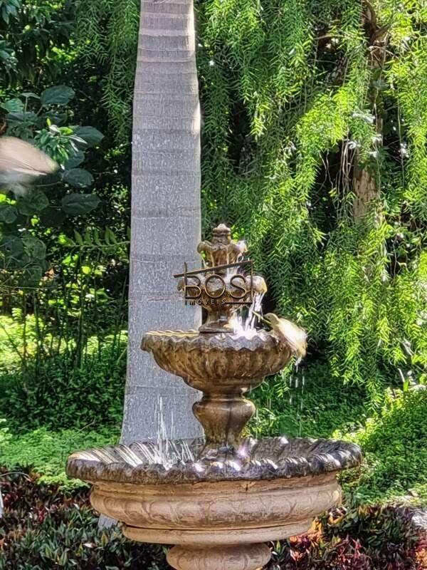 Casa, Casa Branca, 5 Quartos, 20 Vagas, 4 Suítes