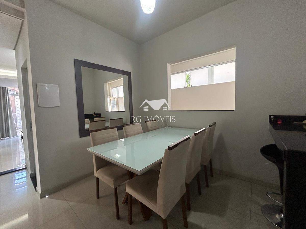 Casa, Eldorado, 3 Quartos, 3 Vagas, 1 Suíte