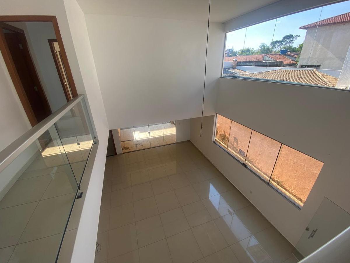 Casa, Trevo, 4 Quartos, 4 Vagas, 3 Suítes