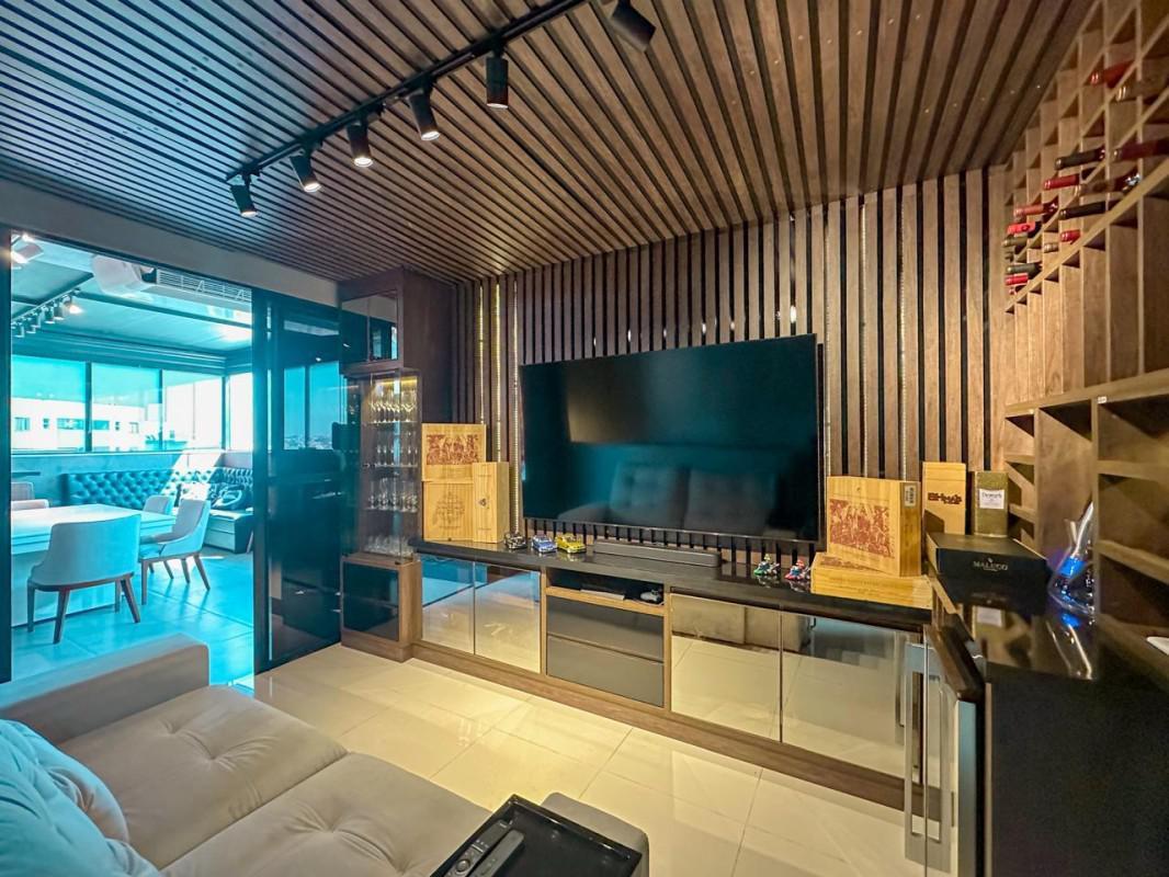 Cobertura, Ouro Preto, 2 Quartos, 2 Vagas, 1 Suíte