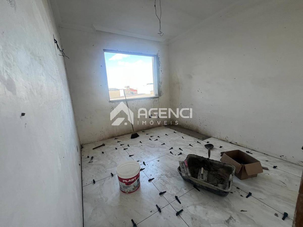 Casa, Pedra Azul, 2 Quartos, 0 Vaga, 1 Suíte