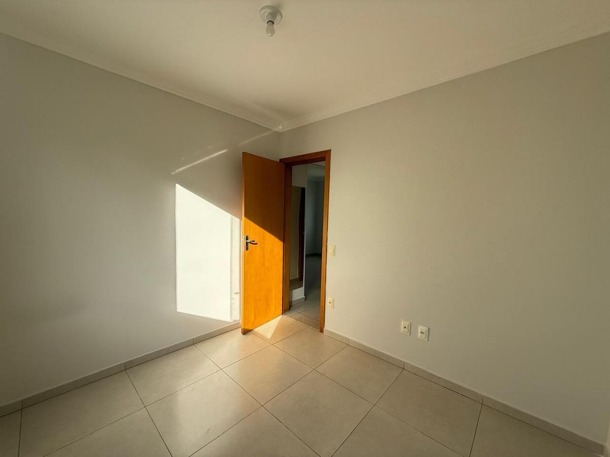 Apartamento, Cabral, 2 Quartos, 1 Vaga