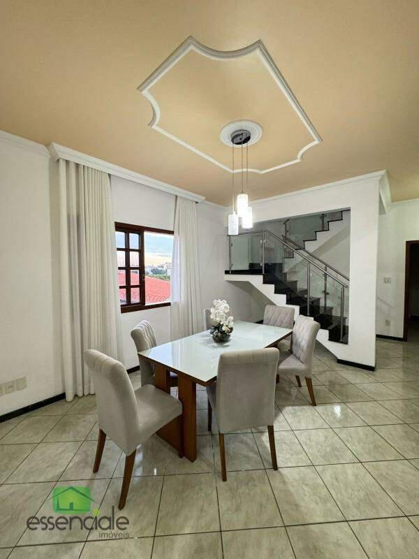 Casa, Jardim Industrial, 5 Quartos, 5 Vagas, 1 Suíte