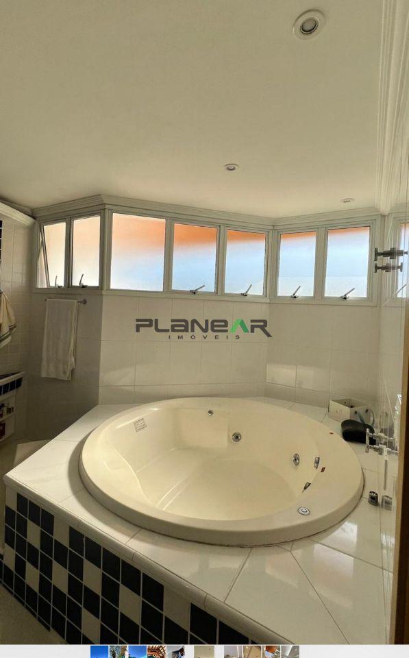 Casa, Jardim Riacho das Pedras, 4 Quartos, 5 Vagas, 1 Suíte