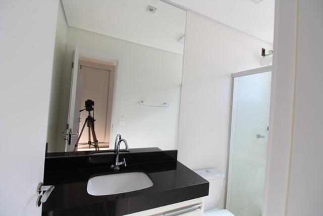 Apartamento, Floresta, 2 Quartos, 2 Vagas, 2 Suítes