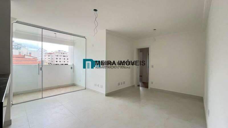 Apartamento, Sagrada Família, 3 Quartos, 2 Vagas, 1 Suíte