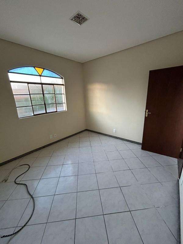 Sala, Padre Eustáquio, 0 Quarto, 0 Vaga