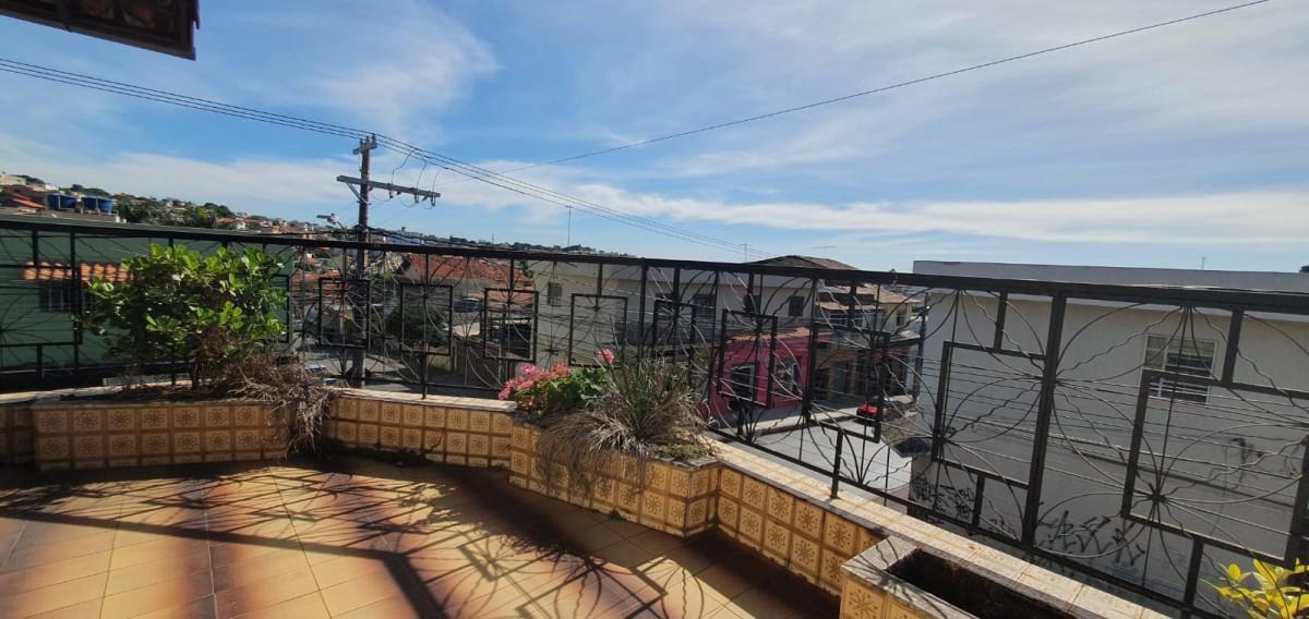 Casa Comercial, Pindorama, 3 Quartos, 3 Vagas, 1 Suíte