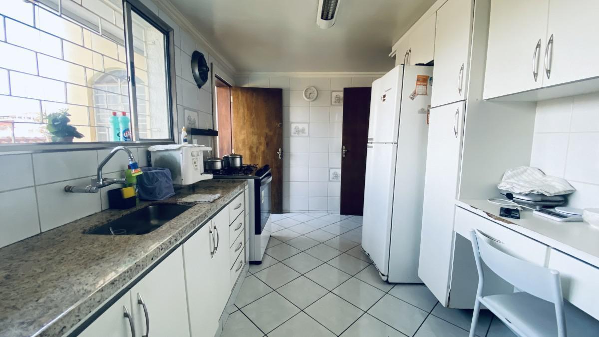 Casa, São Luiz (pampulha), 4 Quartos, 6 Vagas, 1 Suíte