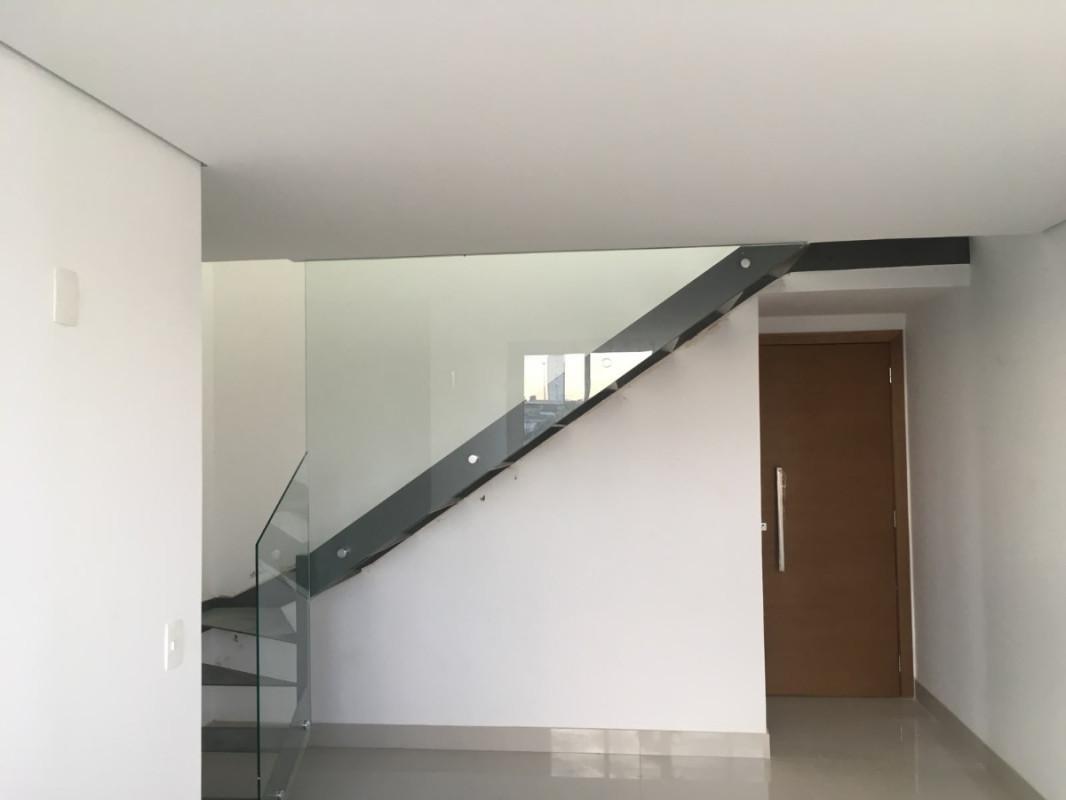 Cobertura, Prado, 2 Quartos, 3 Vagas, 1 Suíte