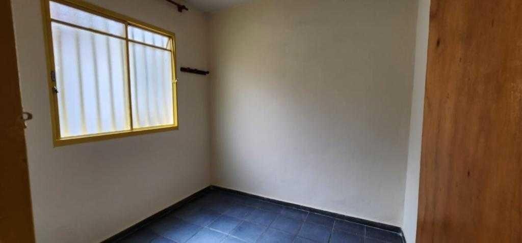 Casa, Palmeiras, 2 Quartos, 0 Vaga