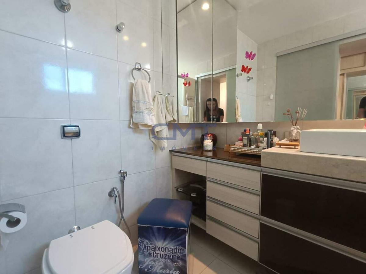 Apartamento, Buritis, 3 Quartos, 4 Vagas, 1 Suíte
