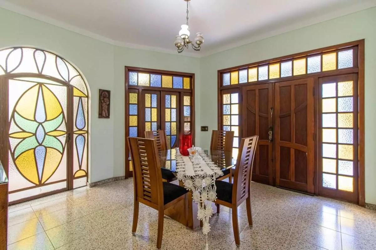 Casa, Jardim Riacho das Pedras, 6 Quartos, 4 Vagas, 2 Suítes