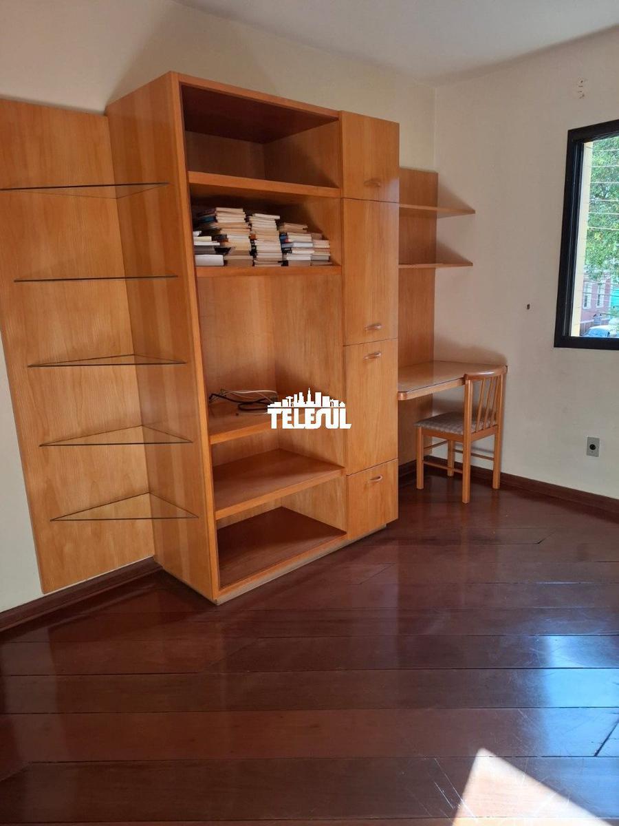 Apartamento, Centro, 4 Quartos, 2 Vagas, 1 Suíte