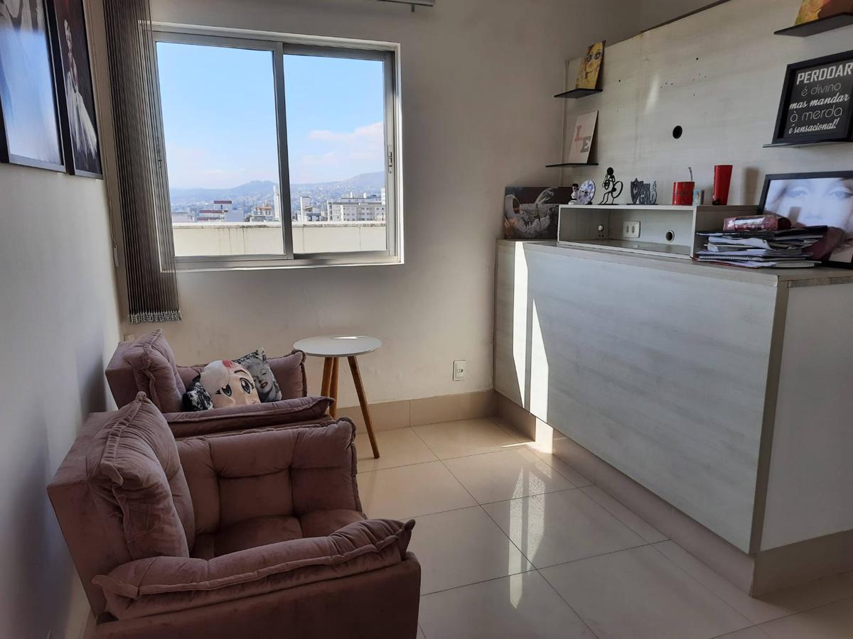 Cobertura, Sagrada Família, 3 Quartos, 2 Vagas, 1 Suíte