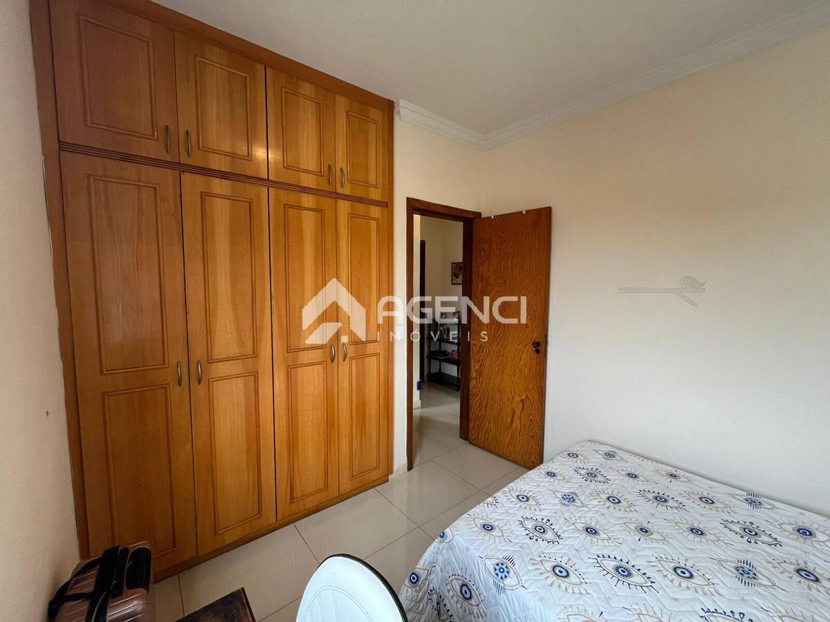 Apartamento, Padre Eustáquio, 3 Quartos, 0 Vaga, 1 Suíte