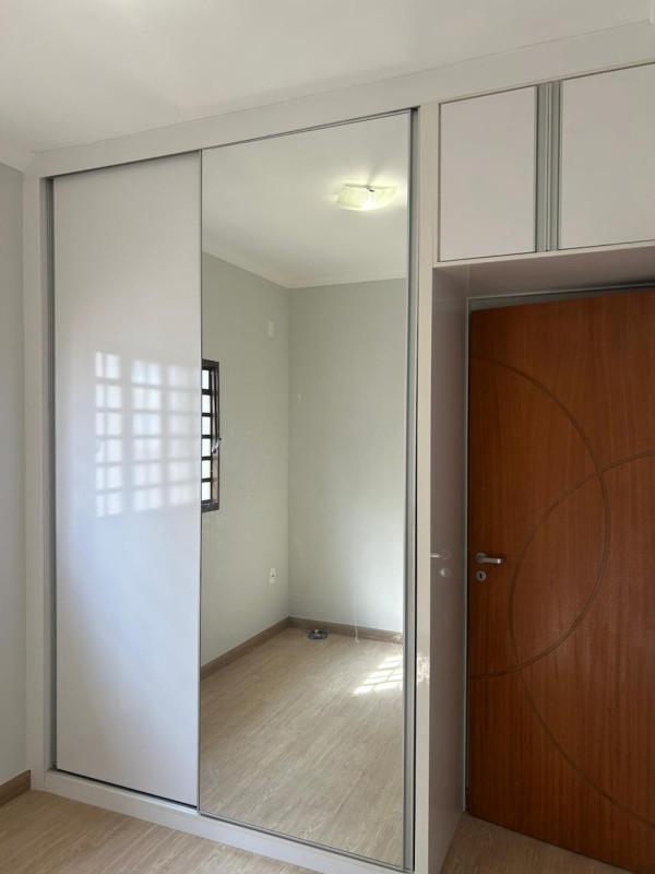 Casa, Fernão Dias, 3 Quartos, 4 Vagas, 1 Suíte