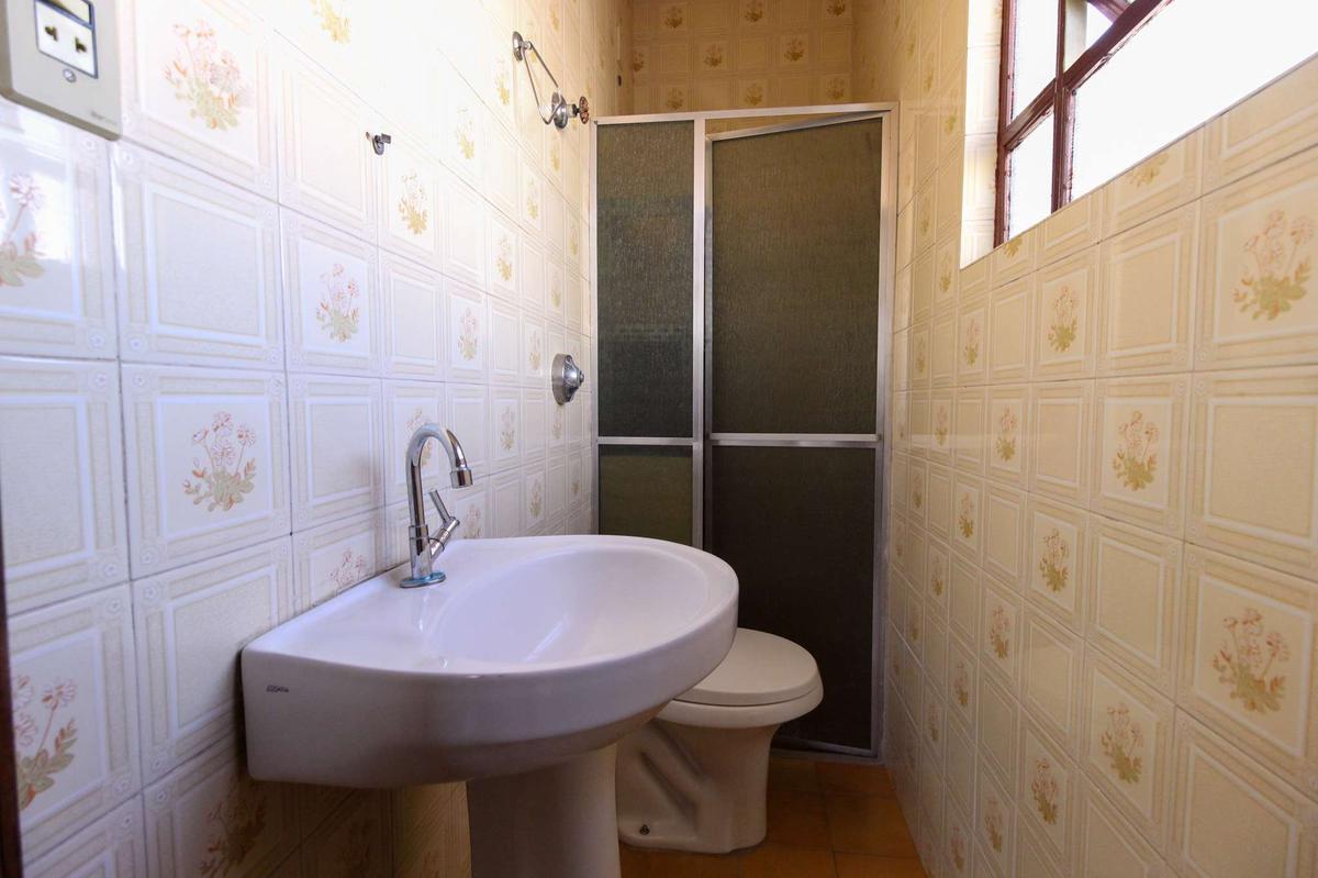 Casa, Itapoã, 3 Quartos, 2 Vagas, 1 Suíte
