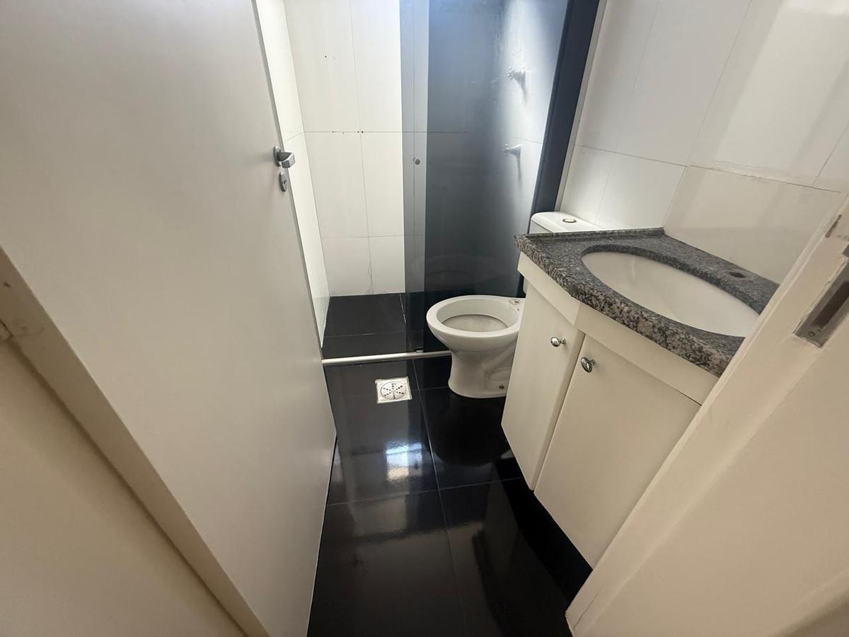 Apartamento, Santa Cruz, 2 Quartos, 1 Vaga