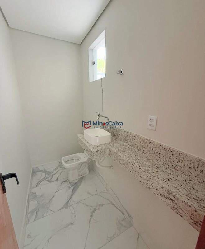 Casa, Córrego Novo, 3 Quartos, 2 Vagas, 1 Suíte