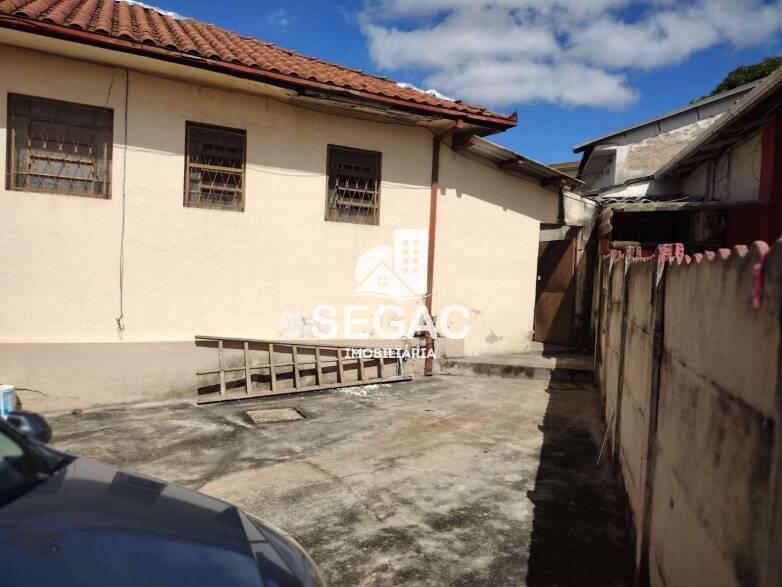 Casa, Calafate, 3 Quartos, 5 Vagas, 1 Suíte