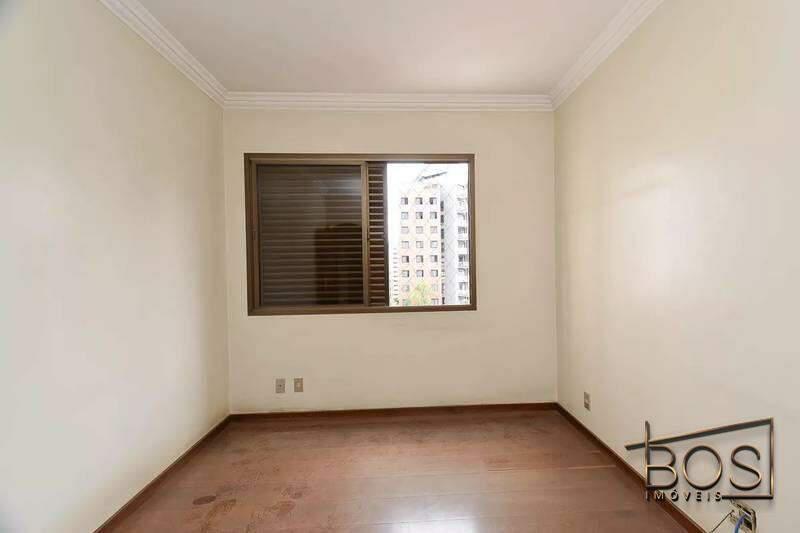 Apartamento, Funcionários, 4 Quartos, 3 Vagas, 2 Suítes