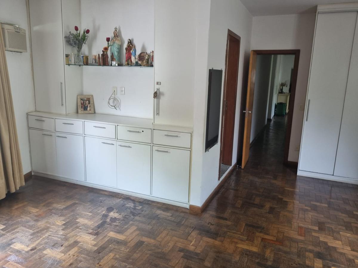 Casa, Carmo, 4 Quartos, 0 Vaga, 1 Suíte
