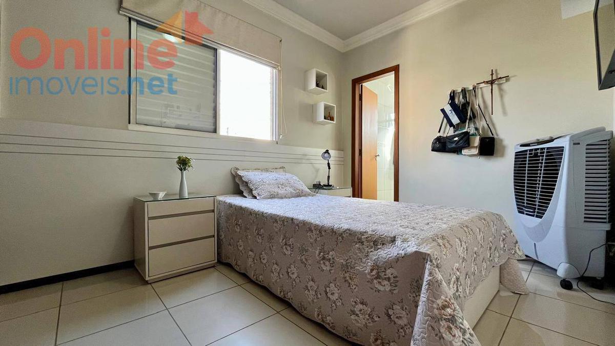 Apartamento, Sagrada Família, 3 Quartos, 0 Vaga, 1 Suíte