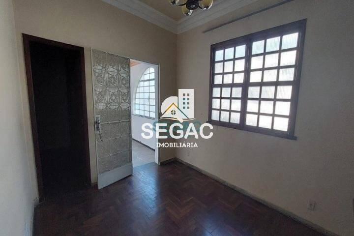 Casa, Sagrada Família, 5 Quartos, 1 Vaga