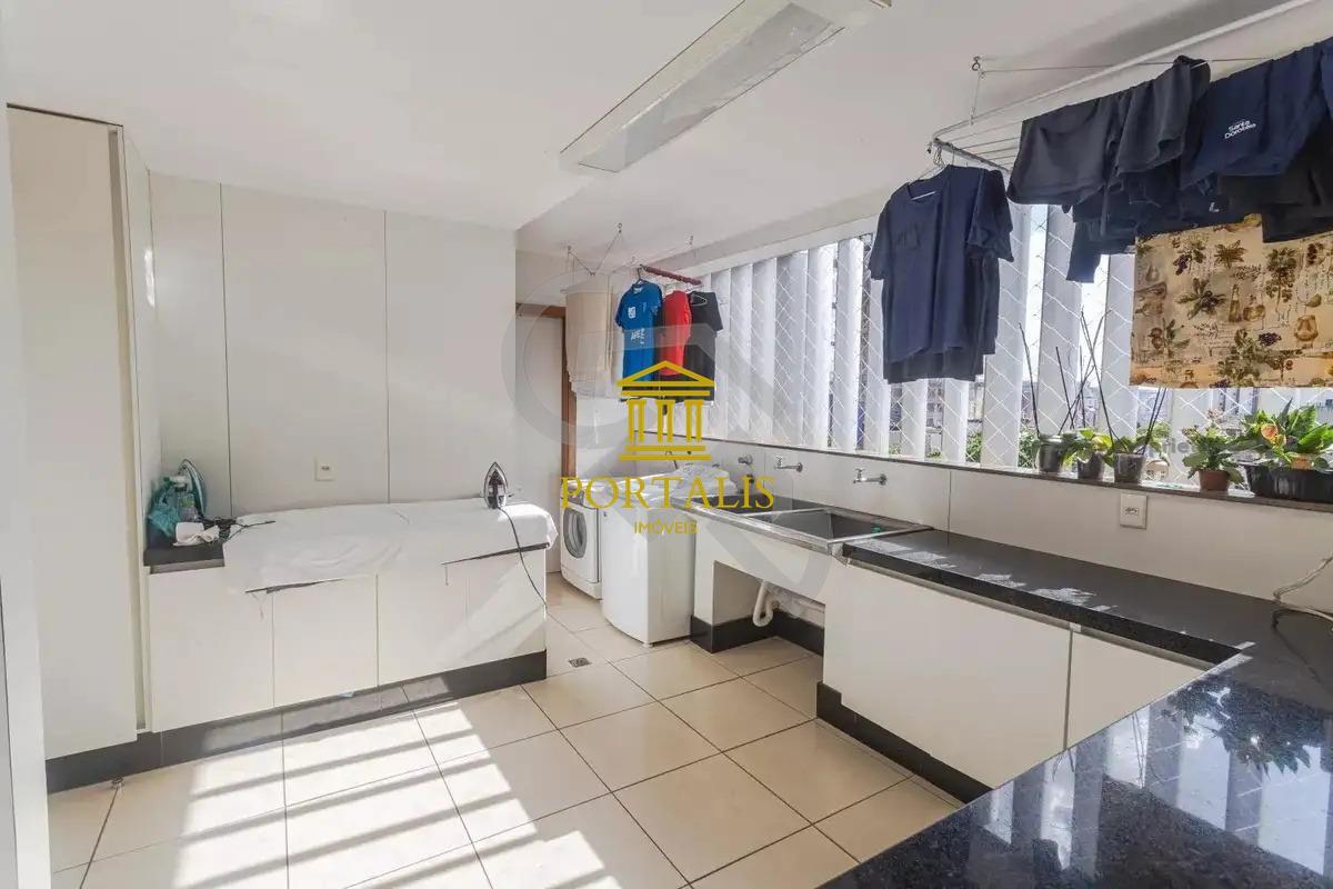 Apartamento, Serra, 4 Quartos, 3 Vagas, 2 Suítes