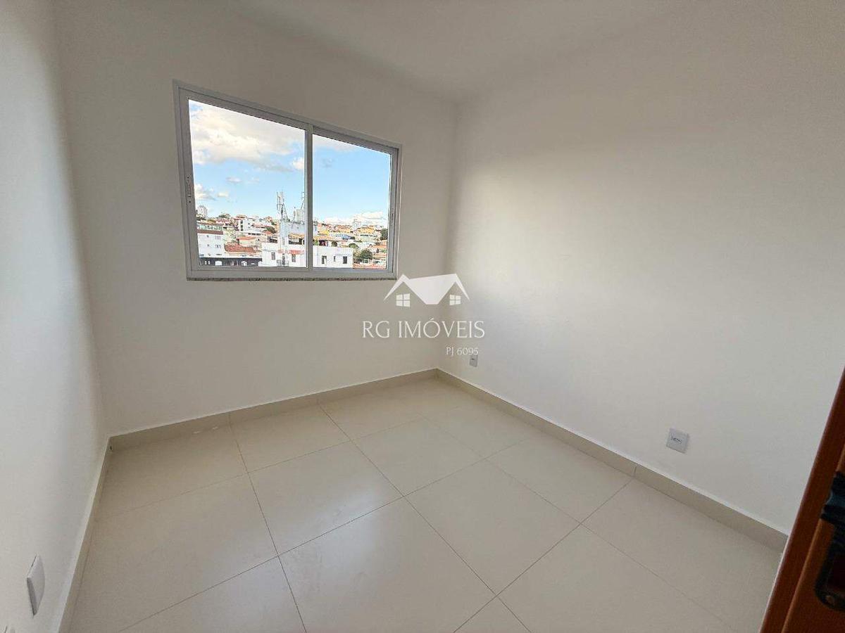 Cobertura, Milionários, 3 Quartos, 2 Vagas, 1 Suíte