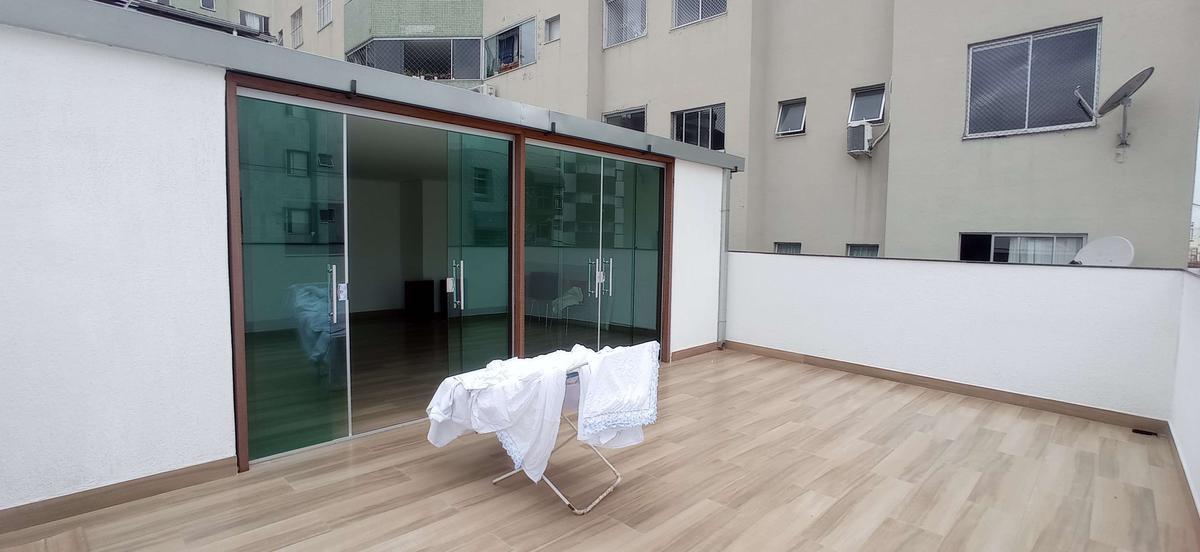 Casa, Colégio Batista, 5 Quartos, 2 Vagas, 2 Suítes