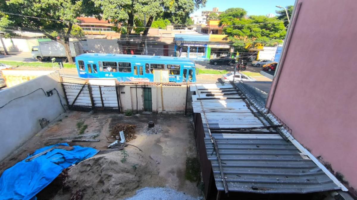 Prédio, Milionários, 0 Quarto, 40 Vagas