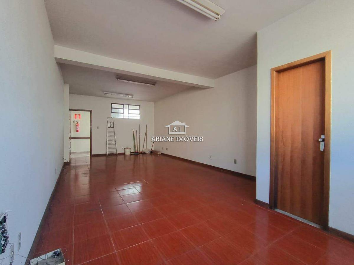 Sala, Alípio de Melo, 0 Quarto, 0 Vaga