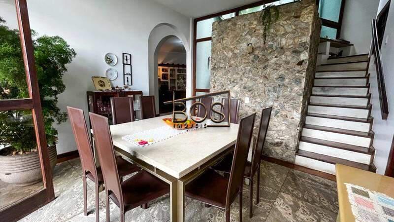 Casa, São Lucas, 4 Quartos, 5 Vagas, 4 Suítes