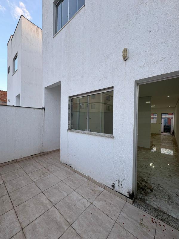 Casa, Masterville, 3 Quartos, 2 Vagas, 1 Suíte