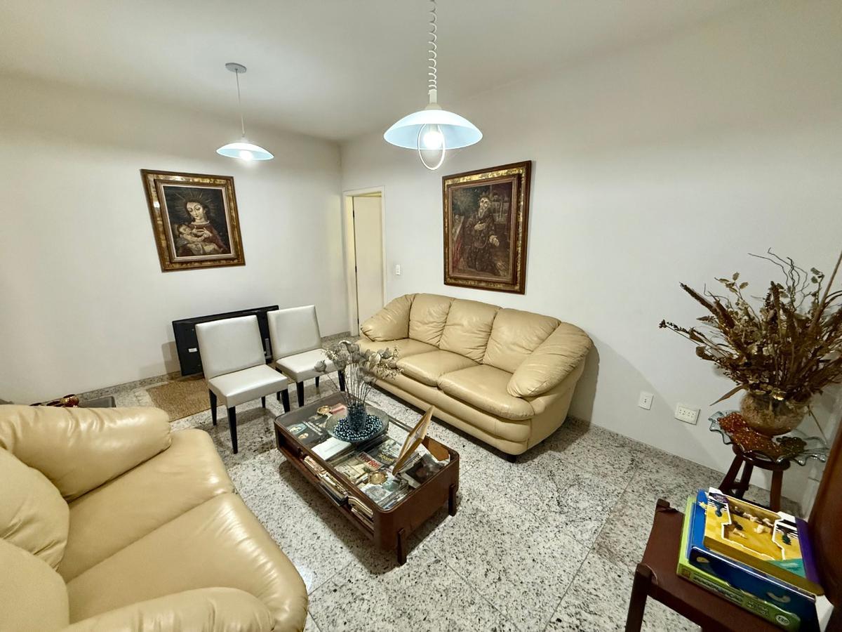 Casa, Bandeirantes (pampulha), 3 Quartos, 4 Vagas, 3 Suítes