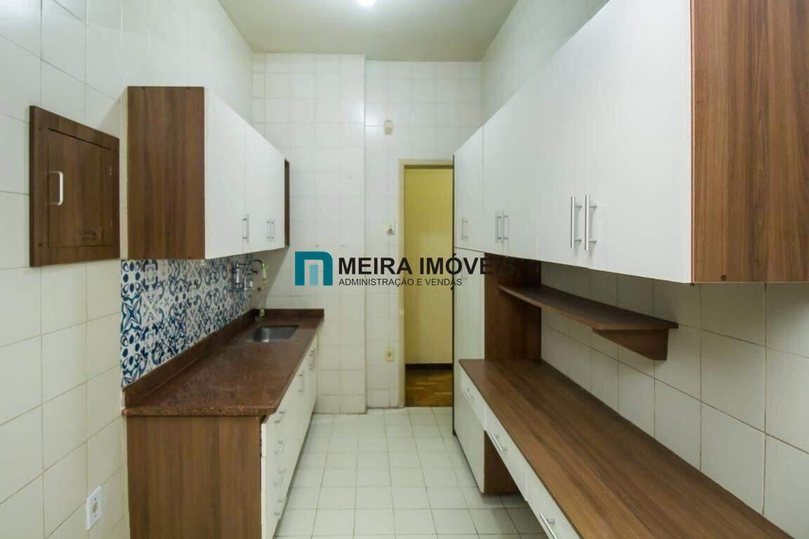 Apartamento, Lourdes, 3 Quartos, 0 Vaga, 1 Suíte